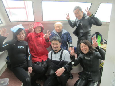 20120217_194335141shuugouegao.JPG